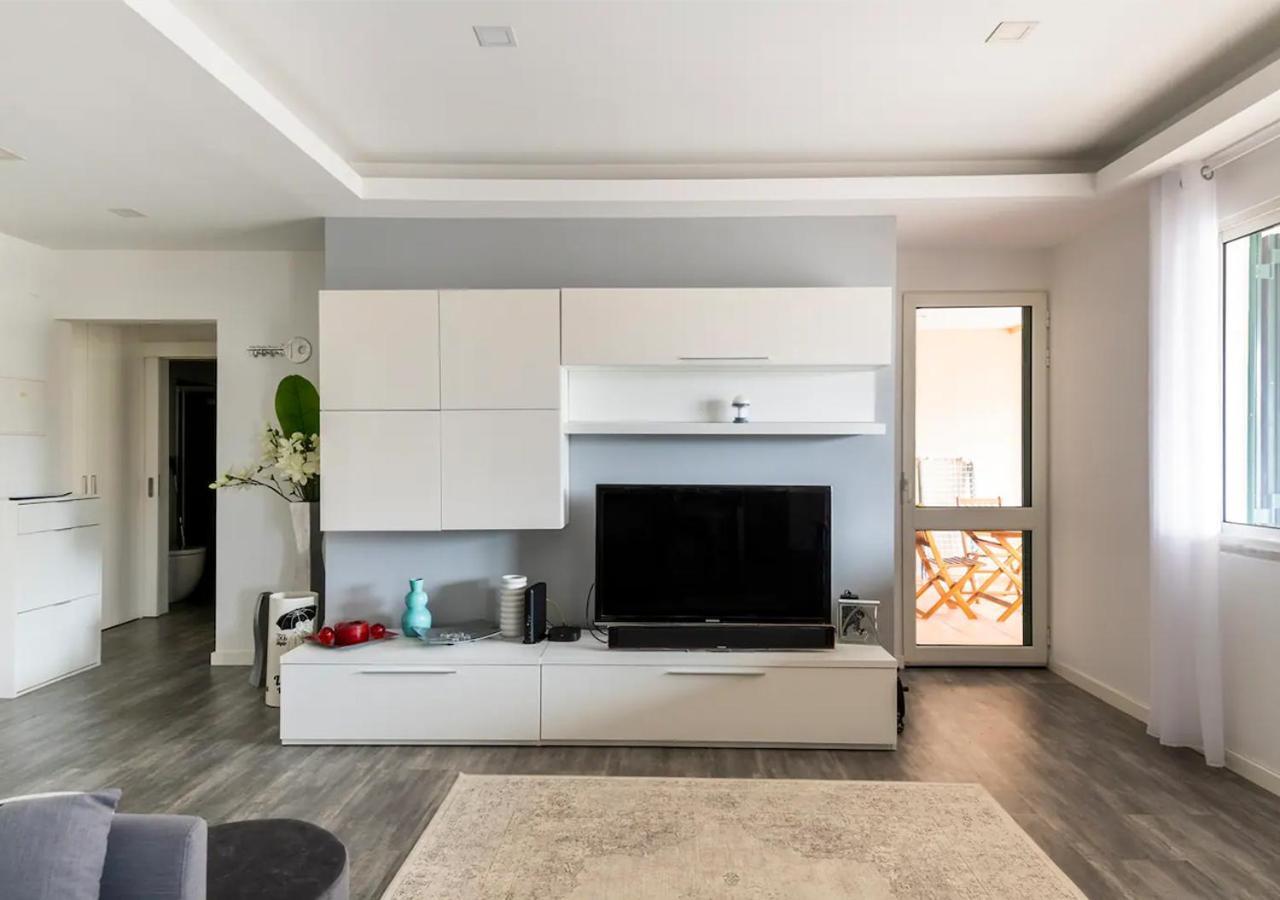 Lovely 1-Bedroom Apartment With Parking Ocean View Funchal  Exteriör bild